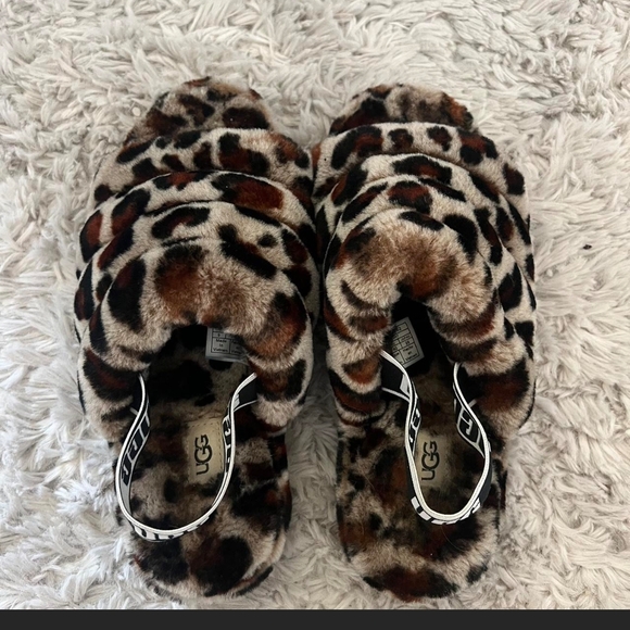 UGG Leopard Print Fuzzy Slippers - Picture 7 of 10